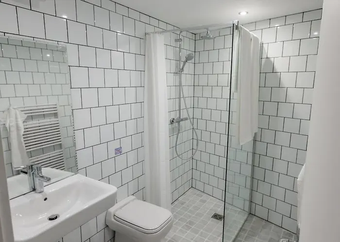 Alexandra Apartment